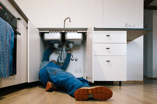 Professional Drain Cleaning technician working in Dunlap, IL